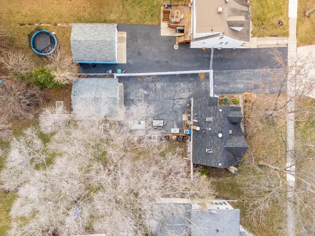 $3,000 | 305 North Grace Street, Lombard, IL 60148