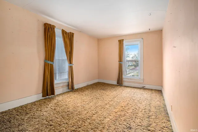 $200,000 | 602-604 South Martin Street, Ligonier, IN 46767