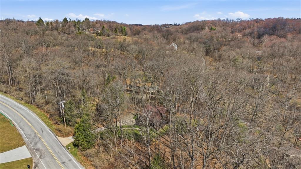 335 Mingo Road Wexford, PA 15090 - Photo 36 of 38 Close to Transportation