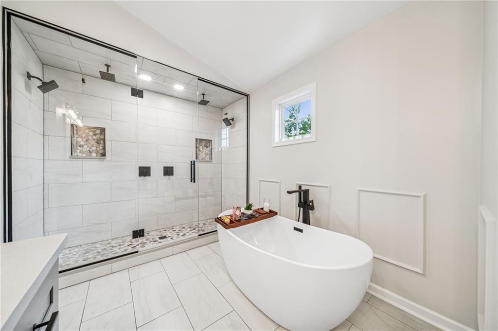 1425 Carnahan Road Pittsburgh, PA 15220 - Photo 20 of 39