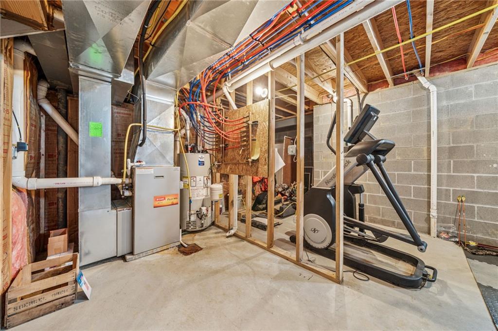 1425 Carnahan Road Pittsburgh, PA 15220 - Photo 30 of 39