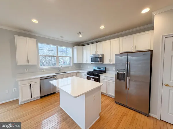 $711,000 | 43684 Phelps Terrace, Ashburn, VA 20147