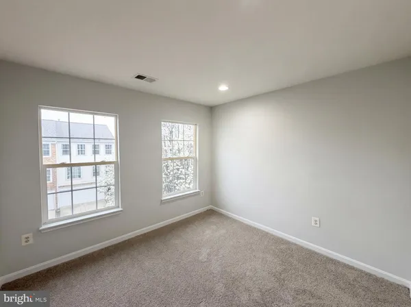 $711,000 | 43684 Phelps Terrace, Ashburn, VA 20147