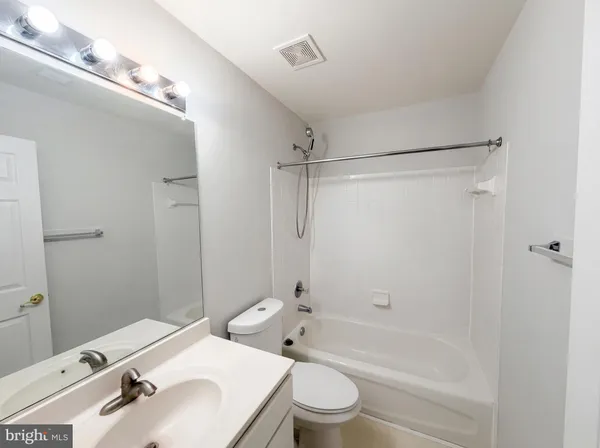 $711,000 | 43684 Phelps Terrace, Ashburn, VA 20147