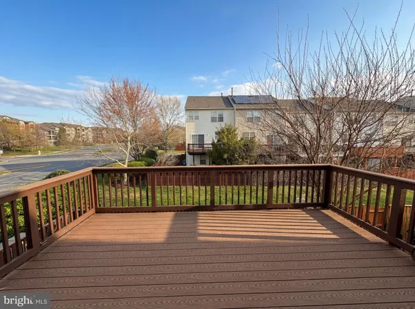 $711,000 | 43684 Phelps Terrace, Ashburn, VA 20147