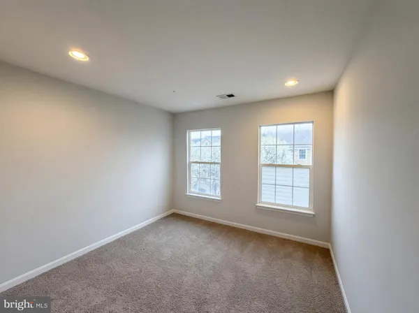 $711,000 | 43684 Phelps Terrace, Ashburn, VA 20147