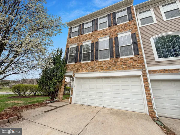 $711,000 | 43684 Phelps Terrace, Ashburn, VA 20147