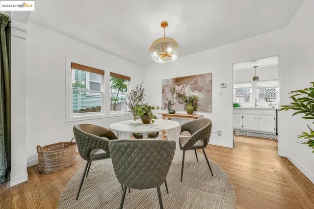 $599,000 | 5925 Outlook Avenue, Oakland, CA 94605
