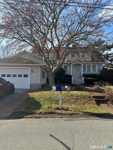 a house view with a outdoor space