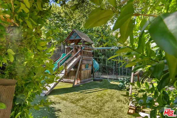 $3,499,000 | 435 Woodbluff Road, Calabasas, CA 91302