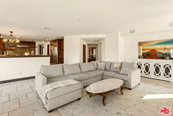 $3,499,000 | 435 Woodbluff Road, Calabasas, CA 91302