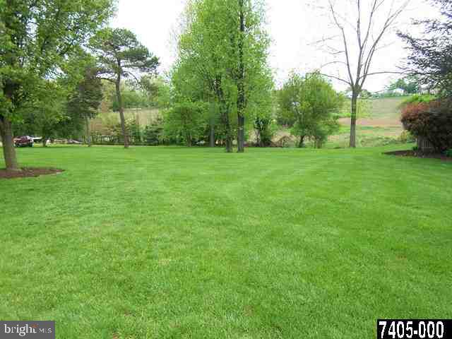 78 Dew Drop Road York, PA 17402 - Photo 23 of 25