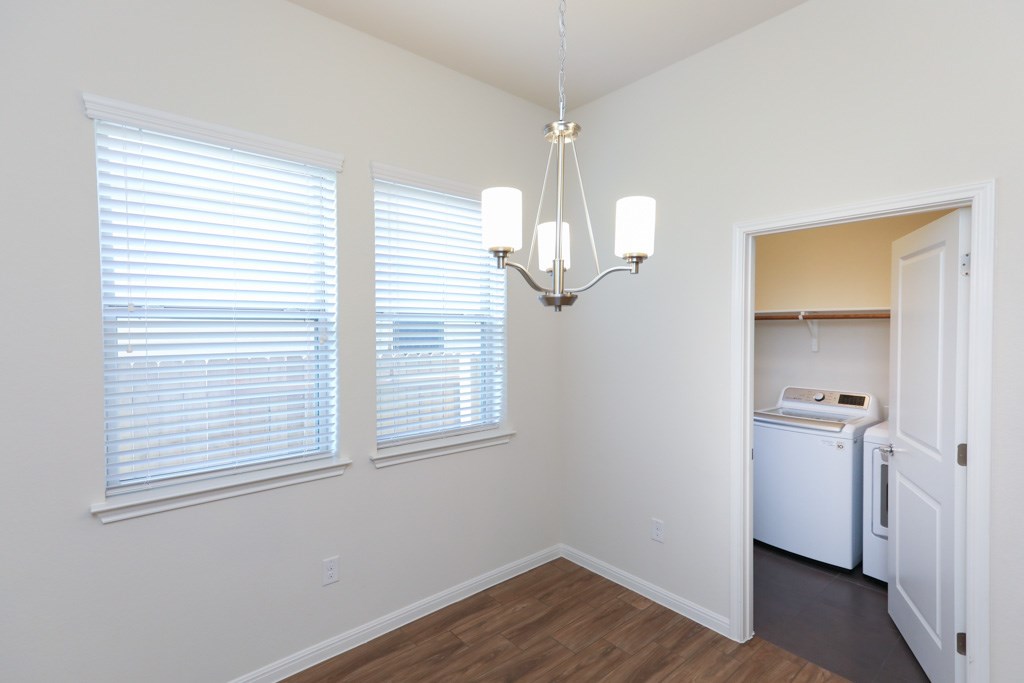 7309 Coit Road Austin, TX 78744 - Photo 11 of 24