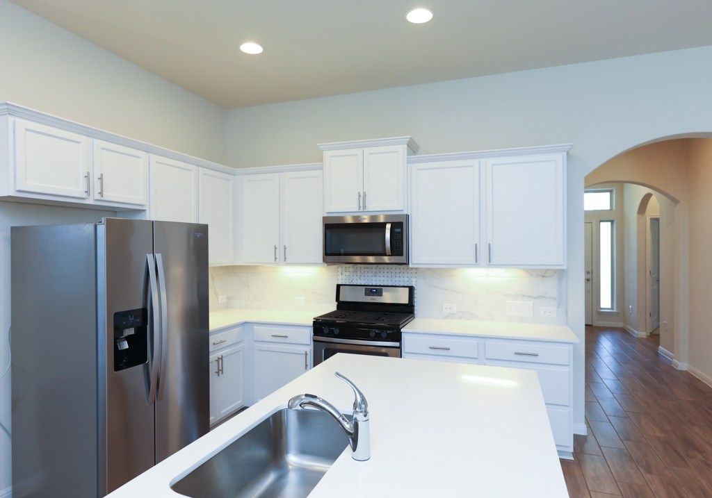 7309 Coit Road Austin, TX 78744 - Photo 7 of 24