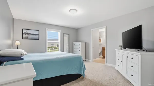 $300,000 | 15911 Classic Lake Drive, Huntertown, IN 46748