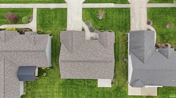 $300,000 | 15911 Classic Lake Drive, Huntertown, IN 46748