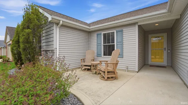 $300,000 | 15911 Classic Lake Drive, Huntertown, IN 46748