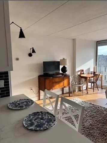 $1,950 | 200 Swanton Street, Unit 502, Winchester, MA 01890