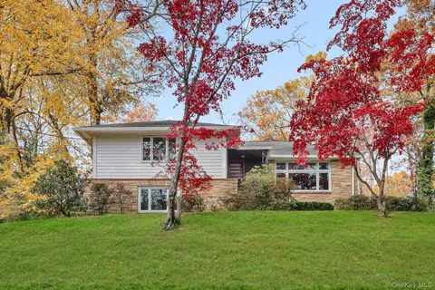 $1,325,000 | 331 Old Colony Road, Hartsdale, NY 10530