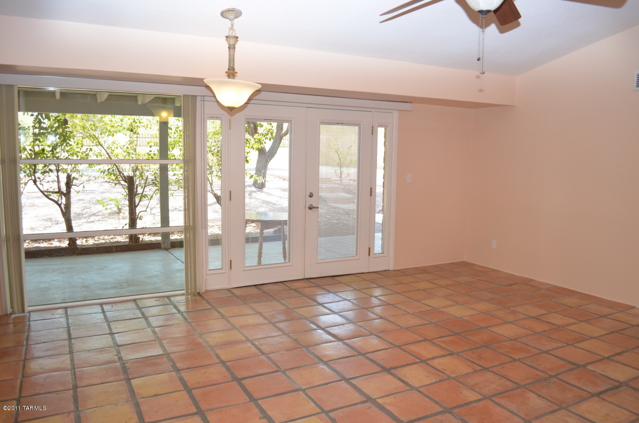9121 East Indian Canyon Road Tucson, AZ 85749 - Photo 14 of 30