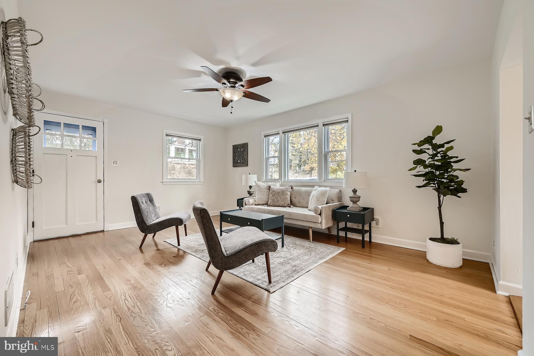 1303 Asbury Road Baltimore, MD 21209 - Photo 5 of 25