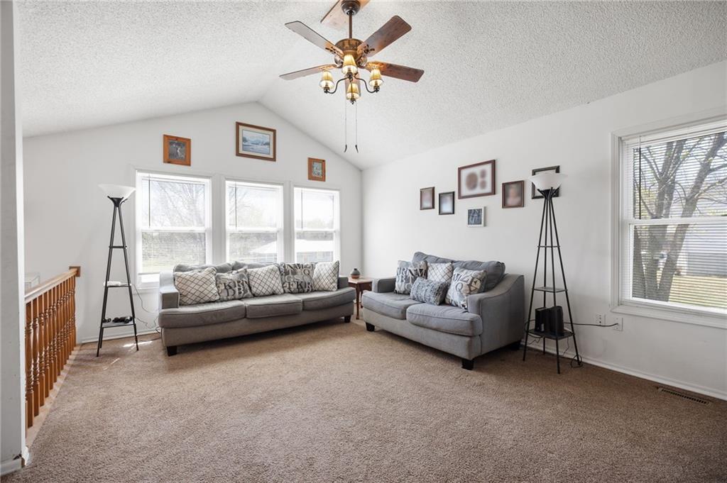 131 Northwest 191 Road Warrensburg, MO 64093 - Photo 11 of 53