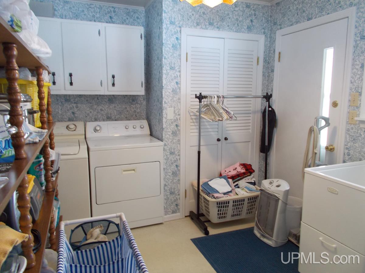 716 West Gulliver Lake Road Gulliver, MI 49840 - Photo 25 of 27