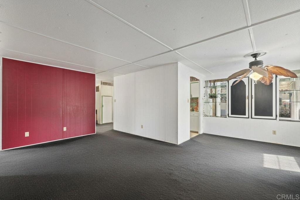 28890 Lilac Road, Unit 119 Valley Center, CA 92082 - Photo 5 of 16 a view of a livingroom with furniture