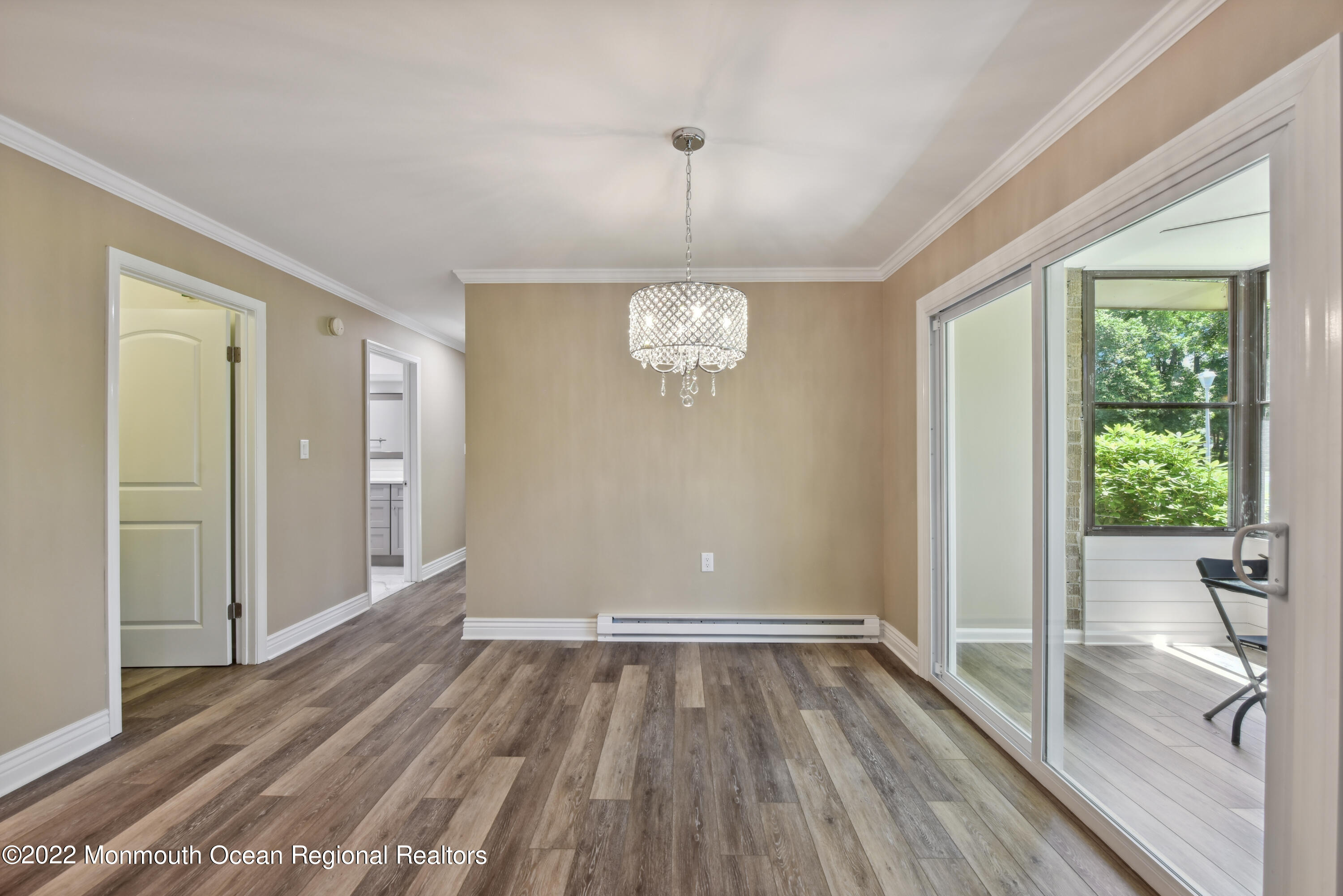 11 Pine Cluster Circle, Unit B Manalapan, NJ 07726 - Photo 7 of 21 08Living Room