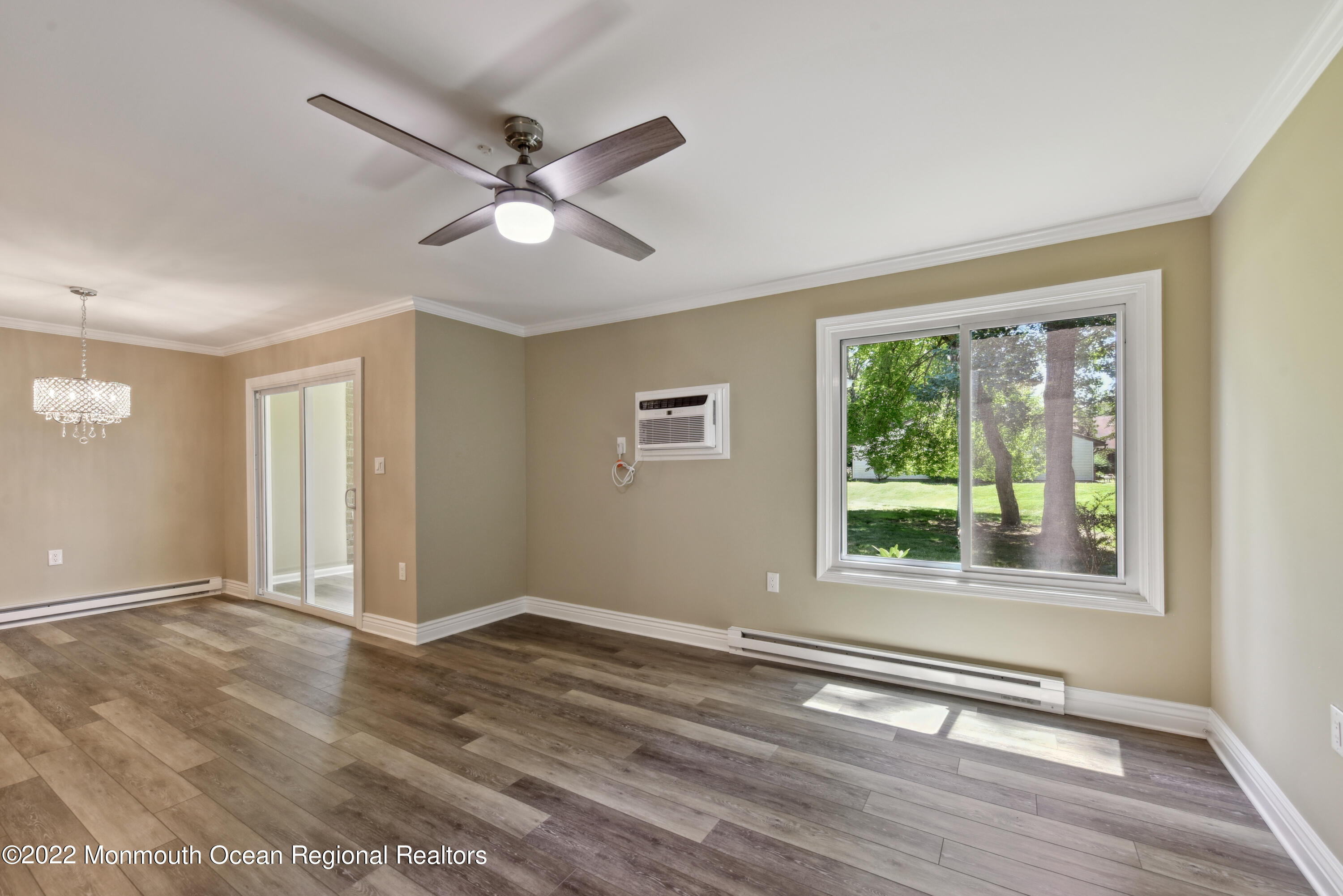 11 Pine Cluster Circle, Unit B Manalapan, NJ 07726 - Photo 9 of 21 06Living Room