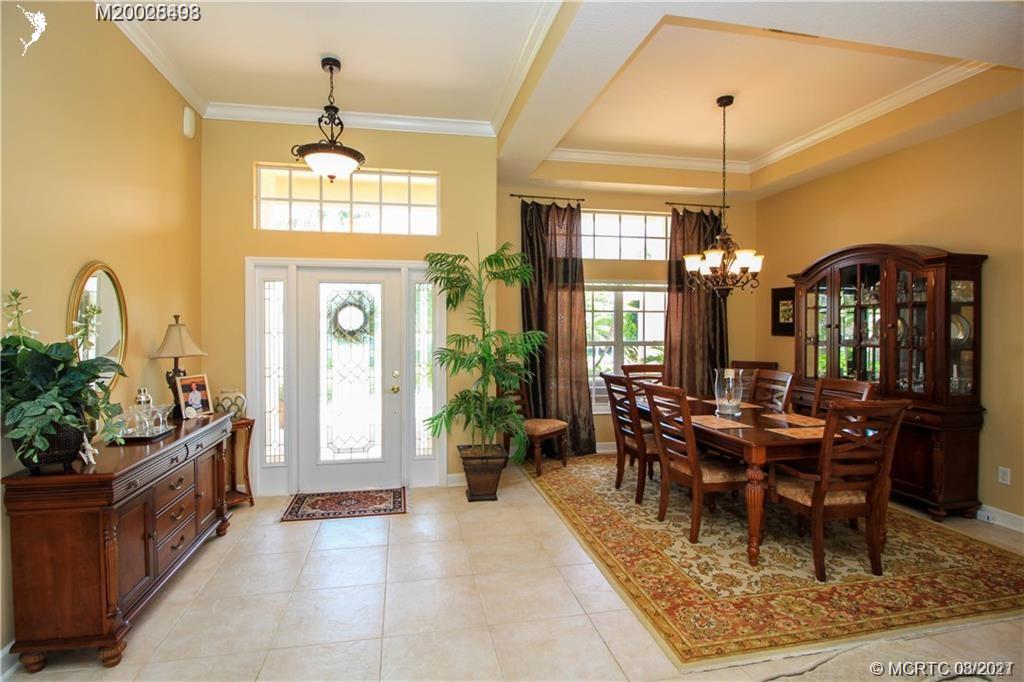 2638 Northwest S Shore Road Stuart, FL 34994 - Photo 7 of 37 Interior Front Entry