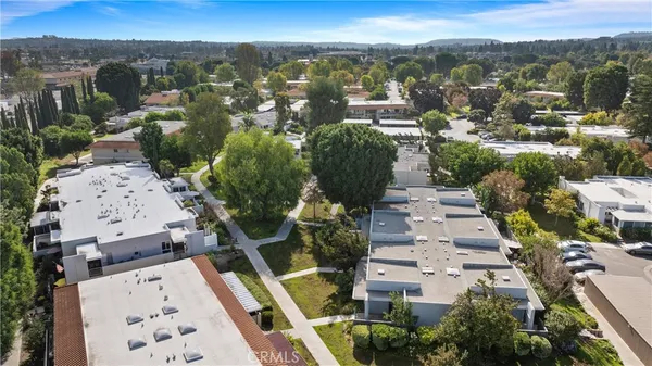 $324,500 | 2121 Ronda Granada, Unit N, Laguna Woods, CA 92637