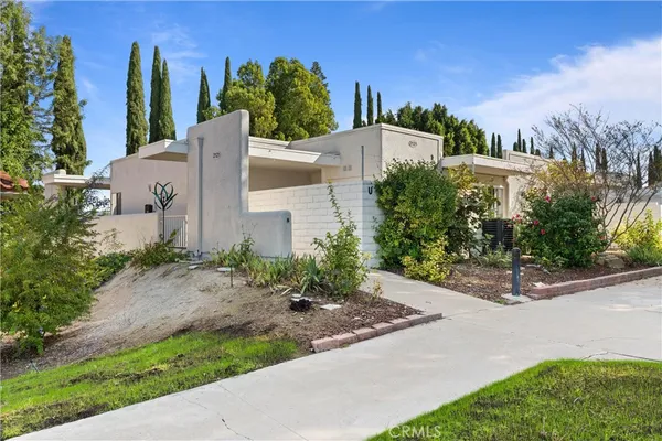 $324,500 | 2121 Ronda Granada, Unit N, Laguna Woods, CA 92637