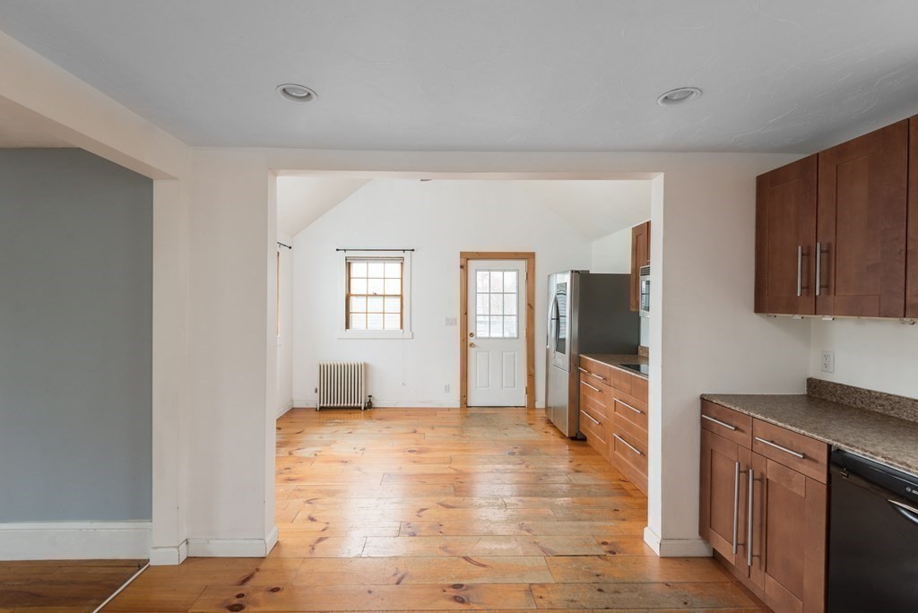 5 Wampatuck Road Braintree, MA 02184 - Photo 8 of 29 Gallery Image 8