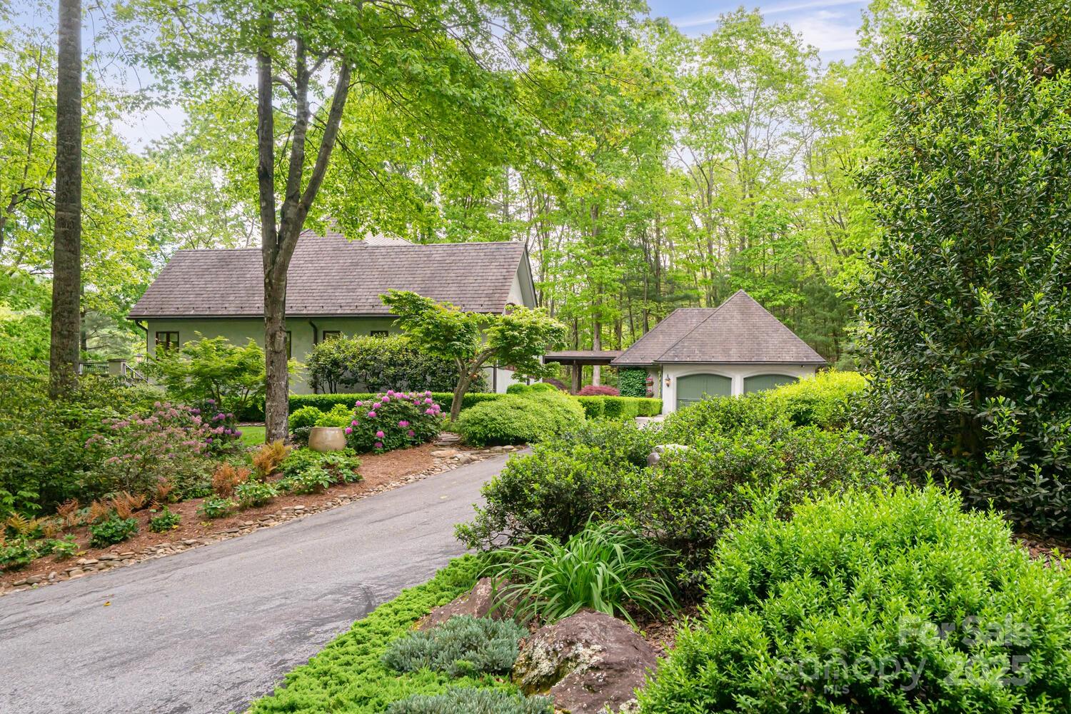 27 Connelly Road Arden, NC 28704 - Photo 46 of 48 Gallery Image 46