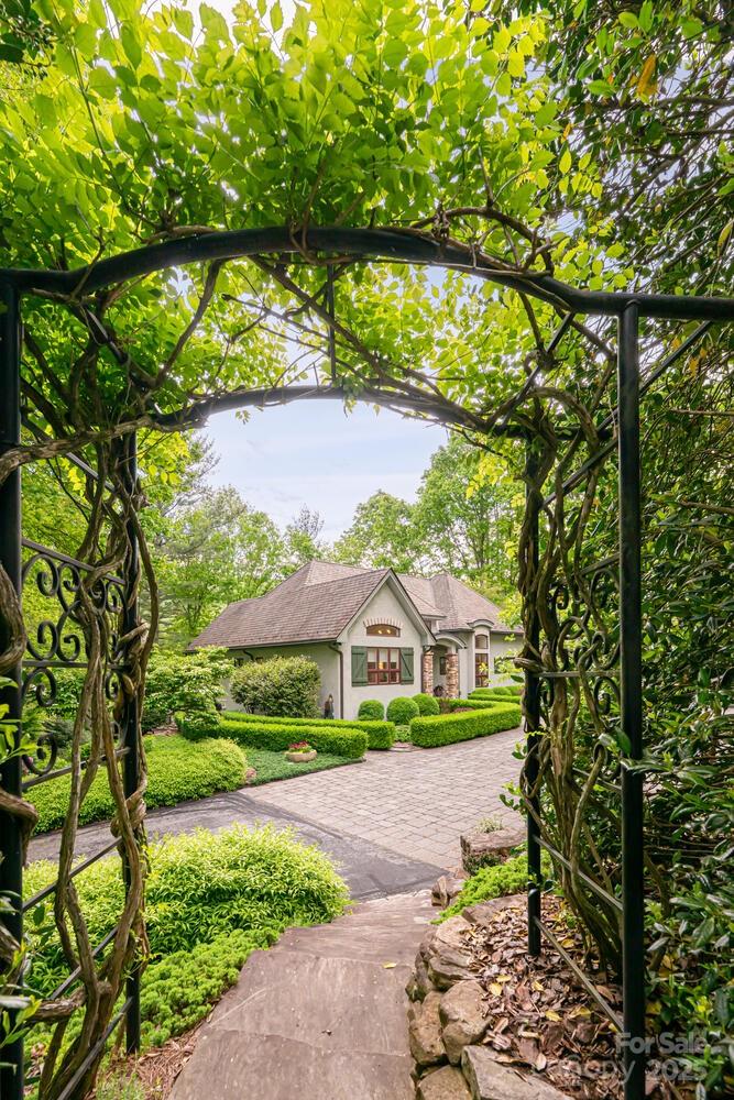 27 Connelly Road Arden, NC 28704 - Photo 48 of 48 Gallery Image 48