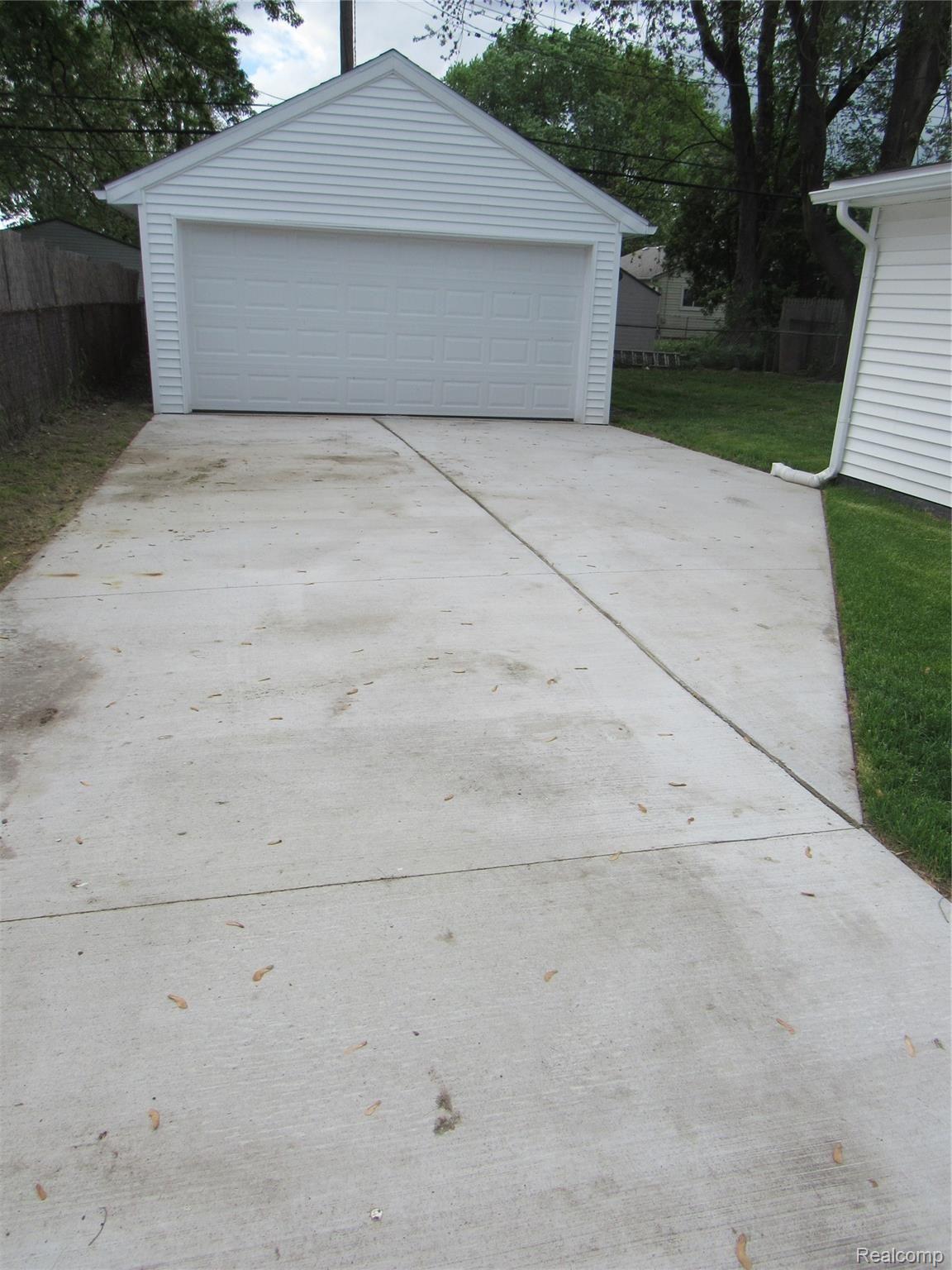 6764 Harding Street Taylor, MI 48180 - Photo 31 of 37 All concrete has been replaced!!