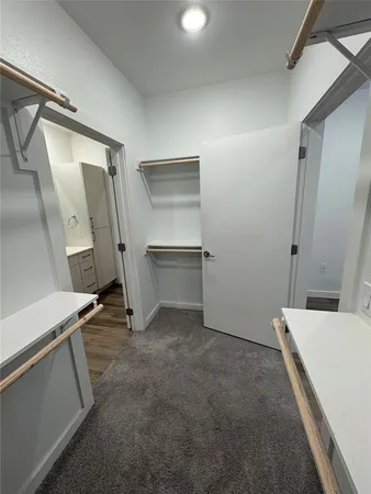 $1,250 | 6324 North Lamar Boulevard, Unit 211, Austin, TX 78752