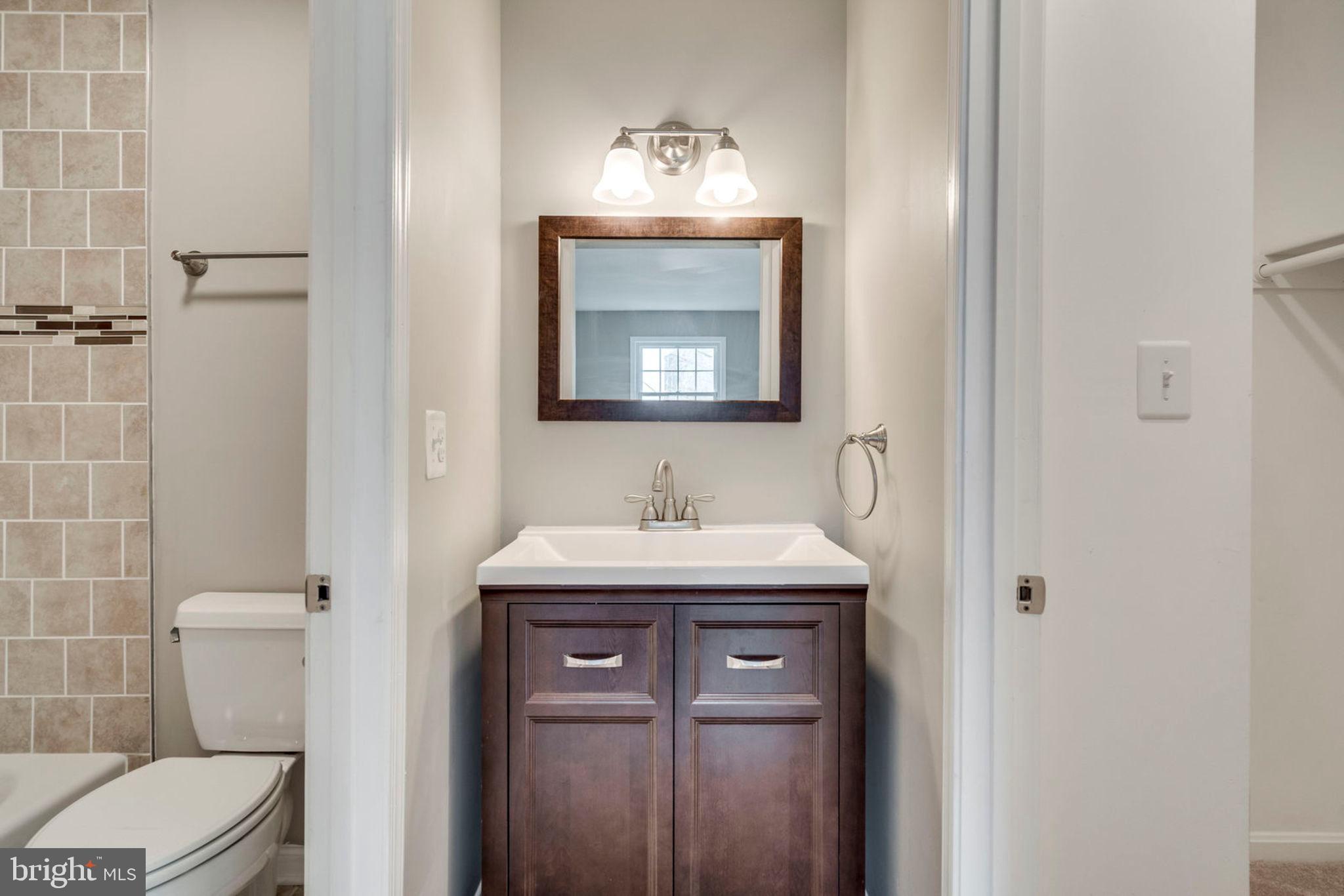 7923 St George Court Springfield, VA 22153 - Photo 26 of 42 Master Bath