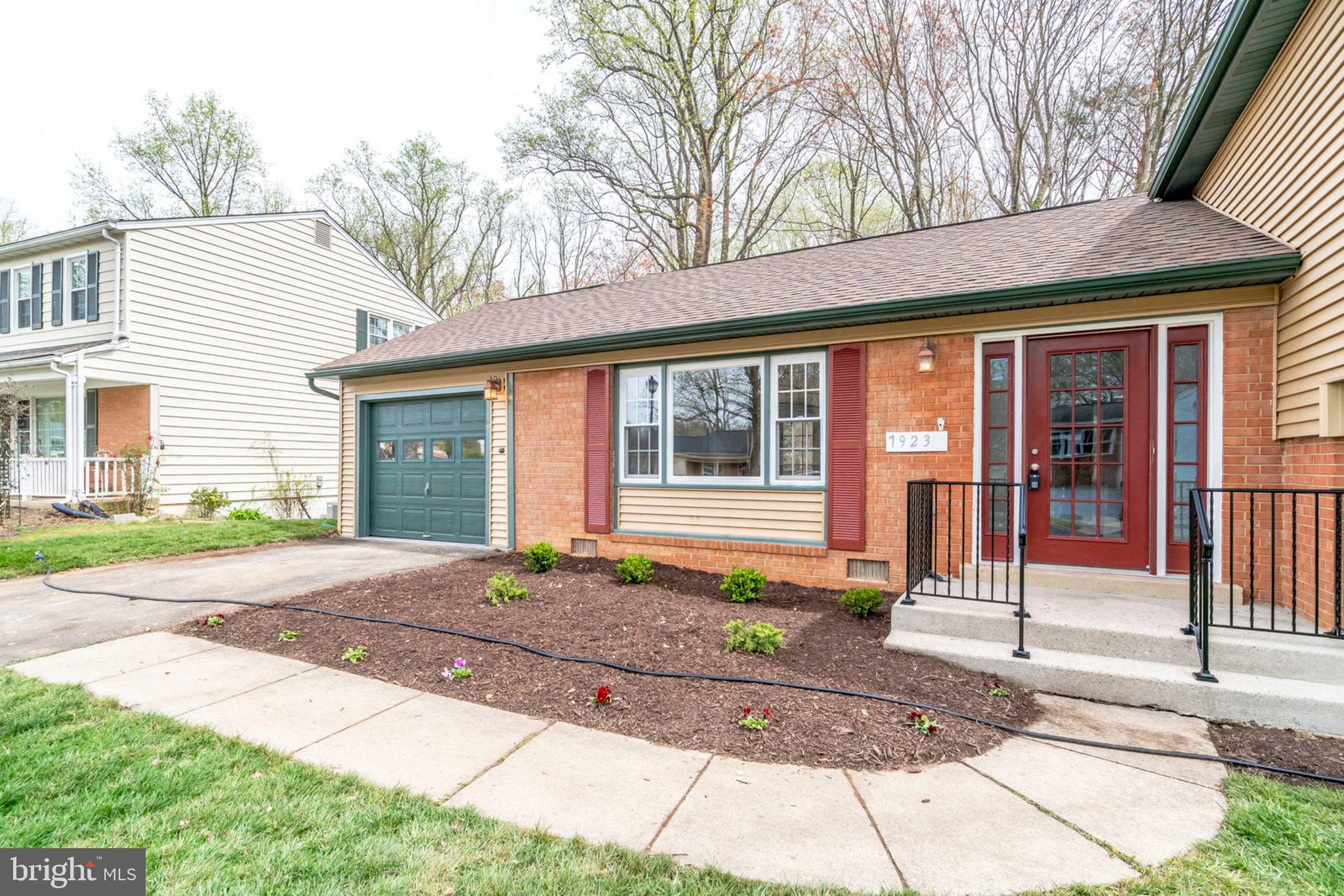 7923 St George Court Springfield, VA 22153 - Photo 4 of 42 Gallery Image 4