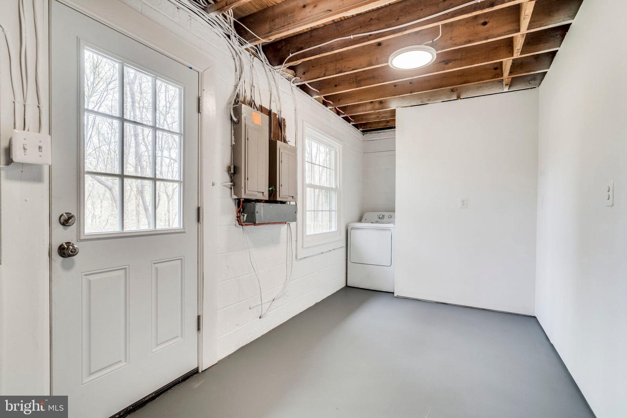 7923 St George Court Springfield, VA 22153 - Photo 35 of 42 Gallery Image 35