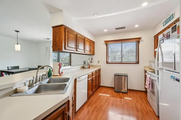 $205,000 | 5726 Cambridge Lane, Unit 4, Mount Pleasant, WI 53406