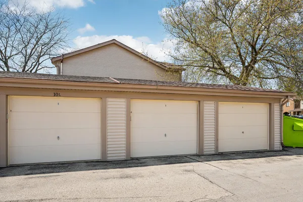 $205,000 | 5726 Cambridge Lane, Unit 4, Mount Pleasant, WI 53406