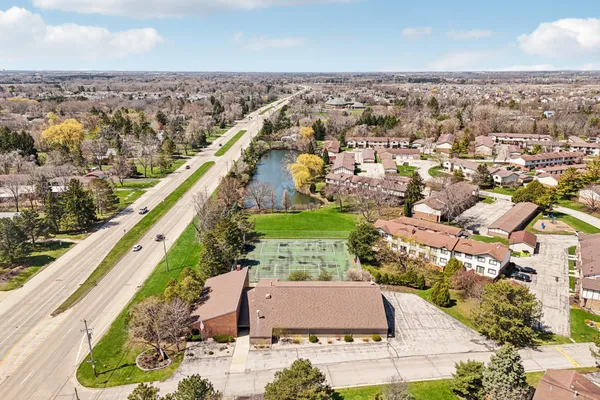 $205,000 | 5726 Cambridge Lane, Unit 4, Mount Pleasant, WI 53406