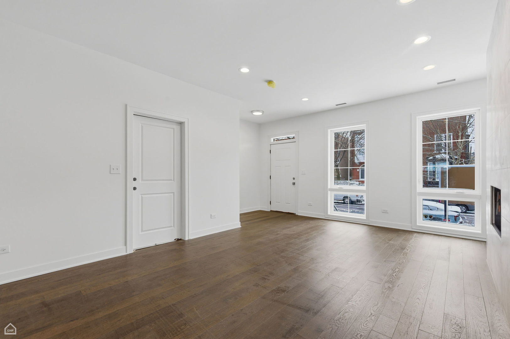 2832 West Wilcox Street Chicago, IL 60612 - Photo 7 of 62