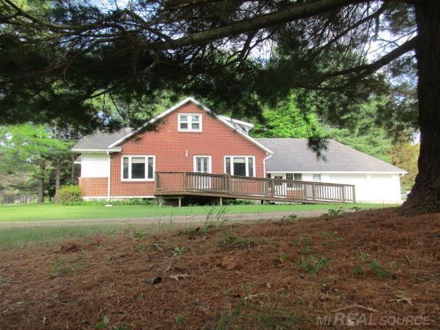 3155 Applegate Road Applegate, MI 48401 - Photo 5 of 36