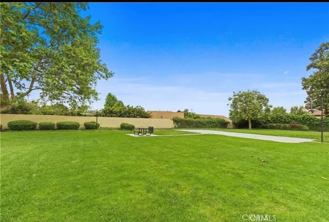 a view of a tennis court