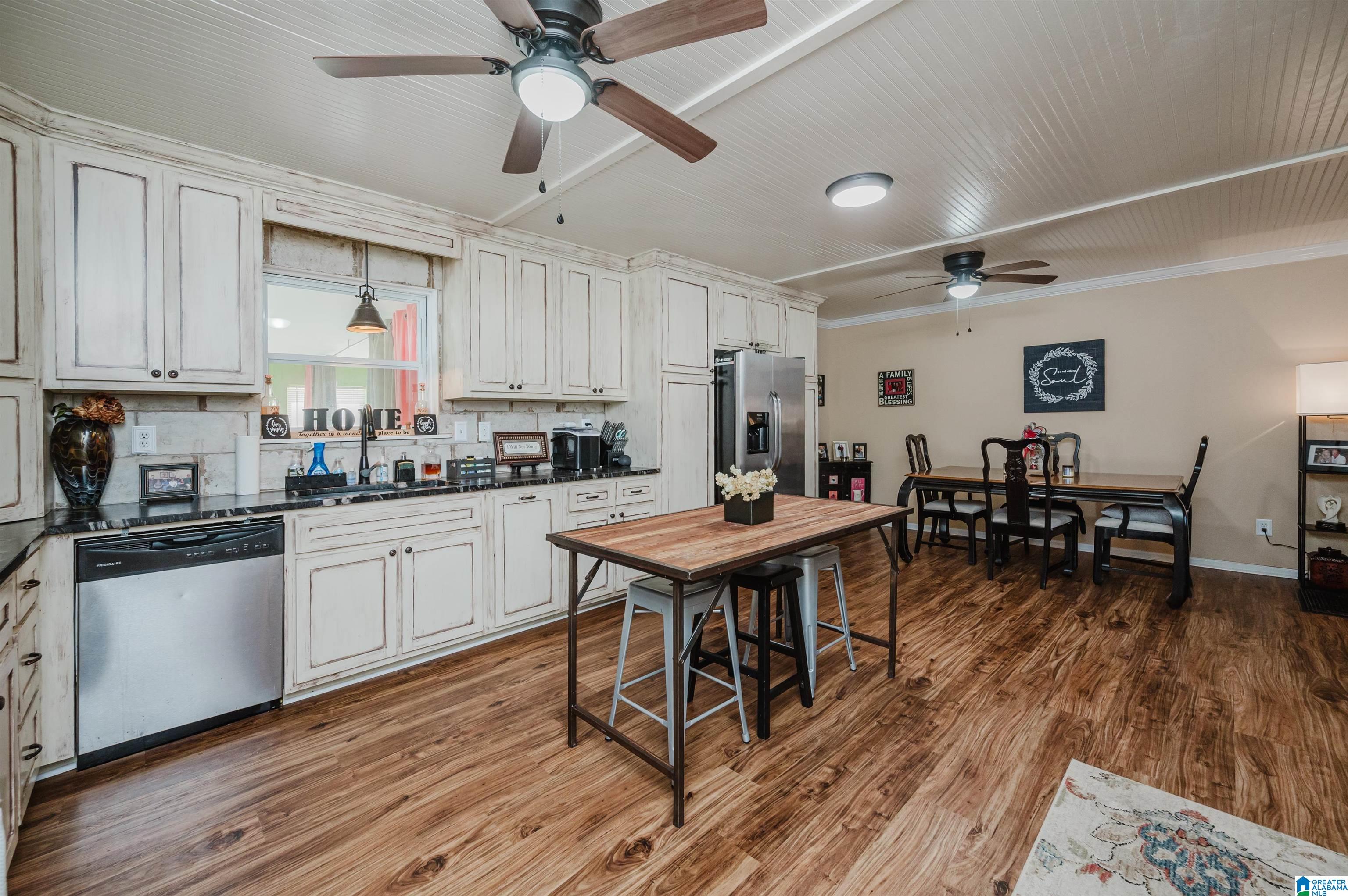 515 Nail Road Kimberly, AL 35091 - Photo 8 of 56