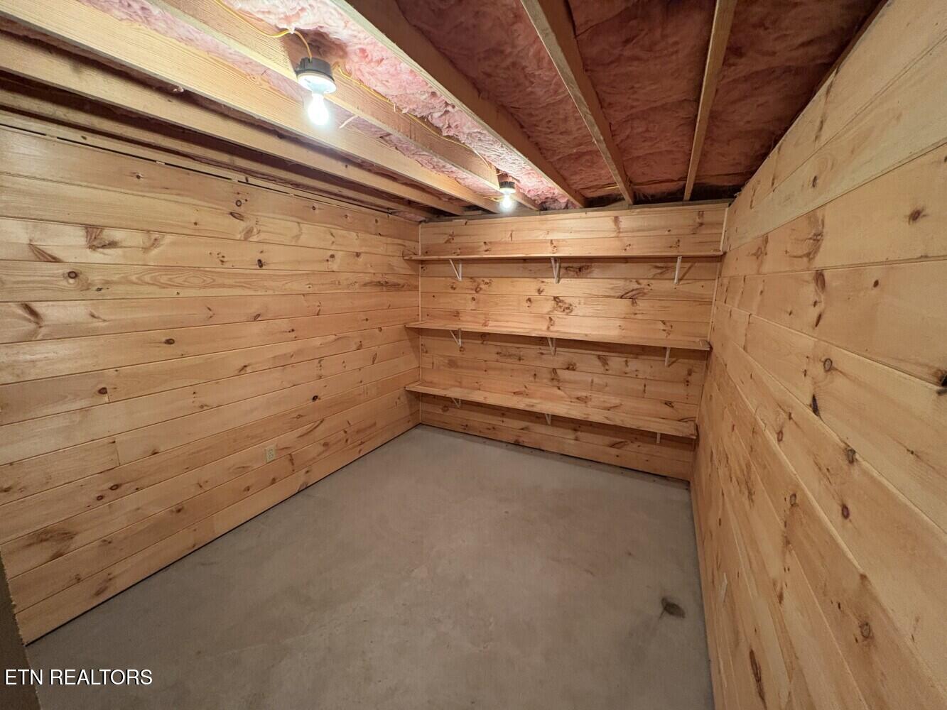 193 Smith Branch Road Roan Mountain, TN 37687 - Photo 42 of 46 6813da894ed7f