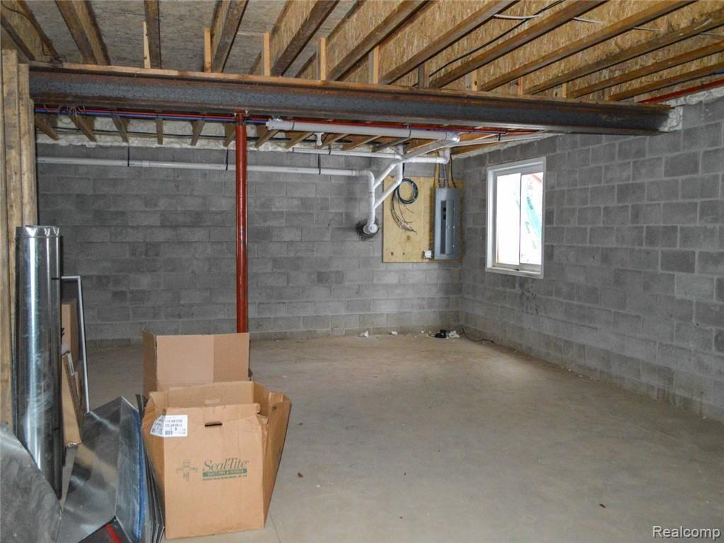 7242 North Seymour Road Flushing, MI 48433 - Photo 23 of 28 DSC_6960.jpg